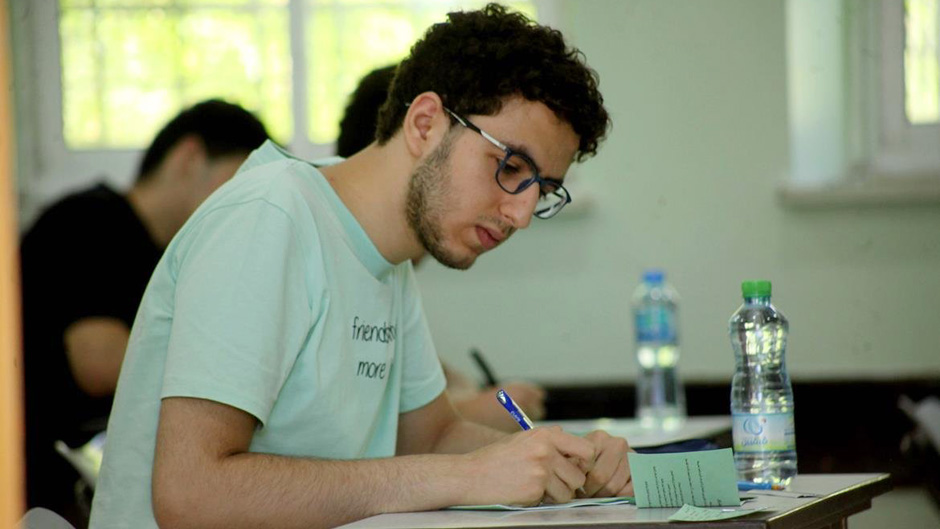 التربية والتعليم تقرر منح العلامة الكاملة لطلبة الثانوية العامة في 3 أسئلة بعد ورود شكاوي ضدها في مصر