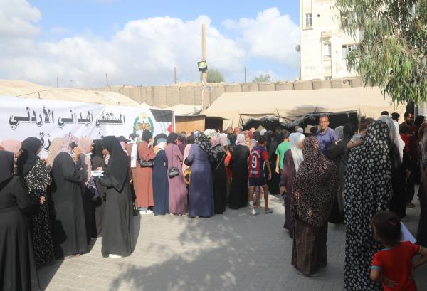 المستشفى الأردني خان يونس/3 يباشر أعماله جنوب غزة