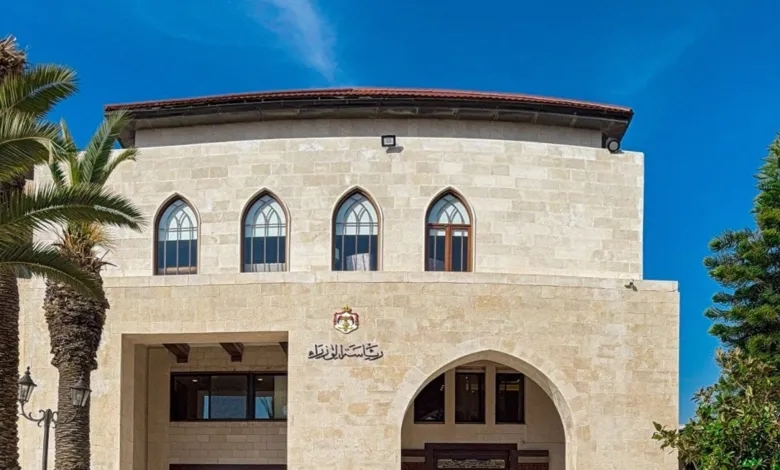 نائب سابق: لجنة التعيينات الوزارية 