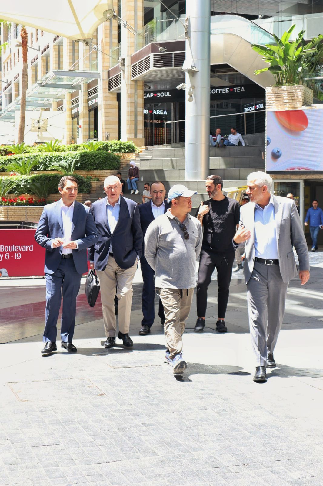 شركة العبدلي للاستثمار والتطوير تستقبل وفدًا ماليزيًا رفيع المستوى لبحث فرص التعاون المشترك