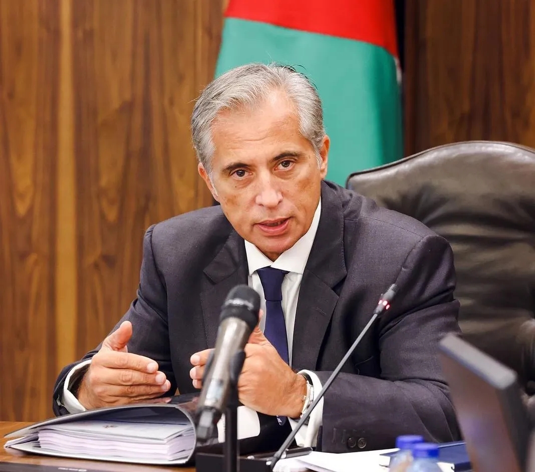 حسان يوعز بتوحيد جهود المؤسسات الرسمية بملف مكافحة التطرف