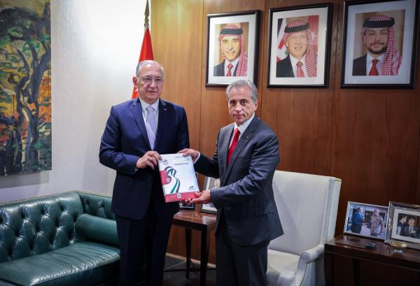 حجازي لحسان: تراجع في الشكاوى والإخبارات الواردة لمكافحة الفساد
