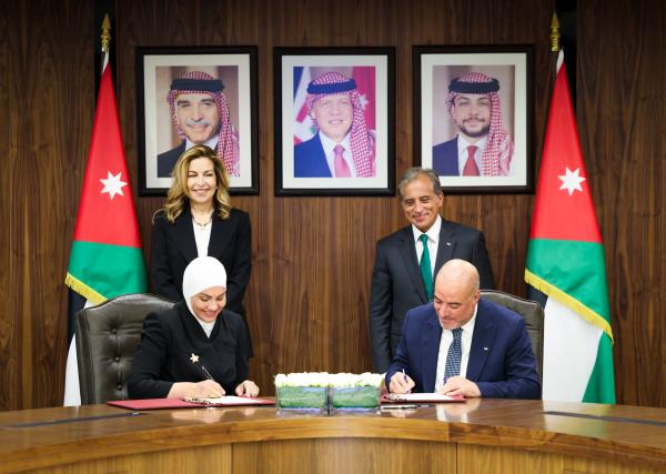الحكومة تؤمن 4.1 مليون أردني في الحسين للسرطان بـ 124 مليون دينار