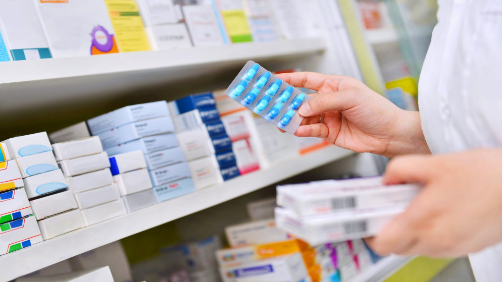 الغذاء والدواء تضبط أدوية وحقن تجميل مزورة ومهربة في عمان