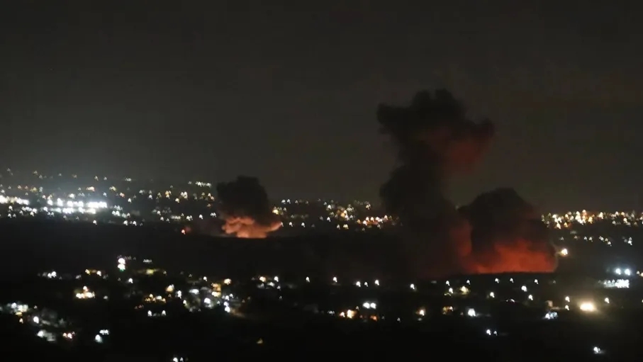 جيش الاحتلال يتوغل جنوب لبنان وينفذ عمليات تجريف واسعة