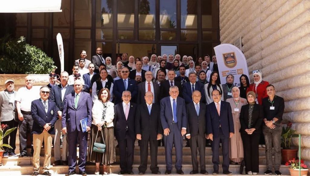 أ.د. حمدان بالمؤتمر العربي في 