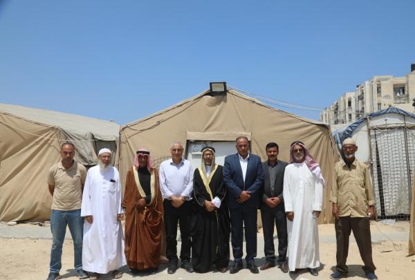 المستشفى الميداني الأردني جنوب غزة يستقبل وفود رسمية من القطاع