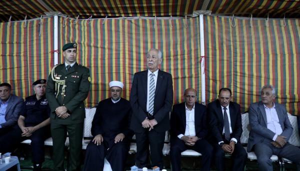 مندوباً عن الملك وولي العهد .. العيسوي يعزي المدادحة والعبيسات والذنيبات