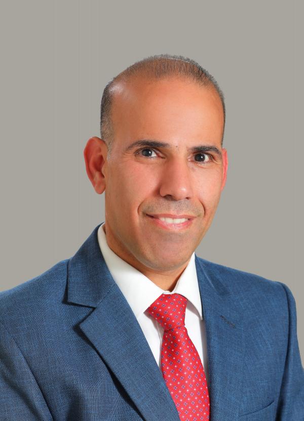 العبّادي مديراً لمركز الرَّأيْ للدراسات والتدريب