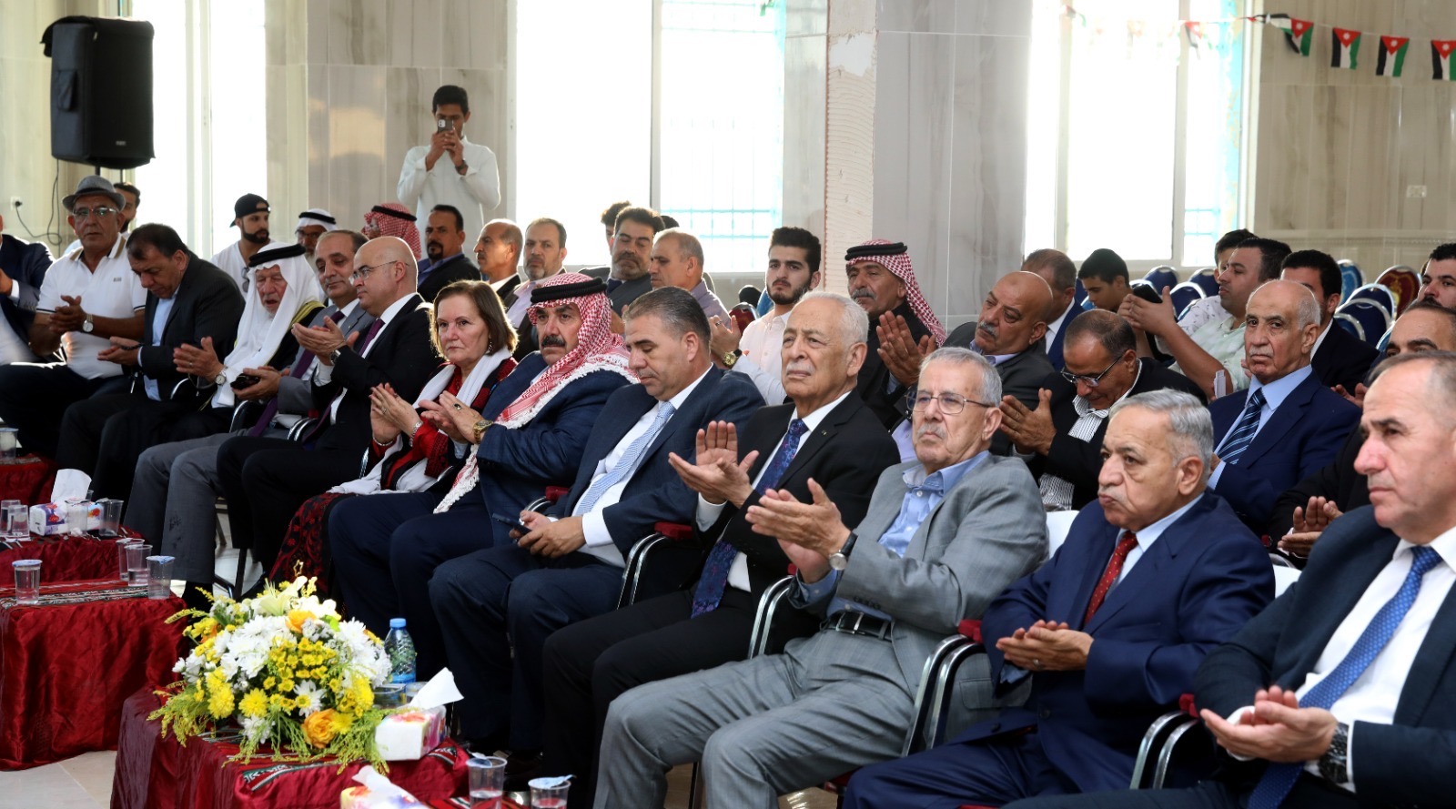 العيسوي يرعى احتفال ديوان ابناء عشائر الزعبية بالمناسبات الوطنية