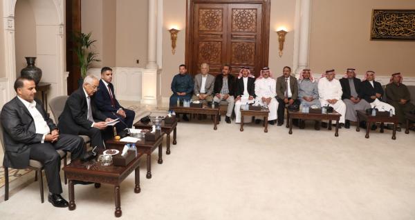 العيسوي يلتقي وفدا من أبناء عشيرة المشاقبة