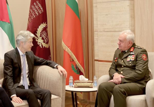 الحنيطي يستقبل مدير عام السياسة الأمنية في الدفاع الألمانية