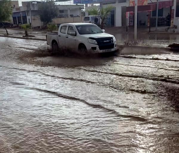 هطولات غزيرة وبلديات تفعّل خطة الطوارئ