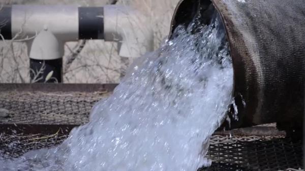 كسر في الخط الرئيسي يوقف ضخ المياه من آبار سد الوحدة