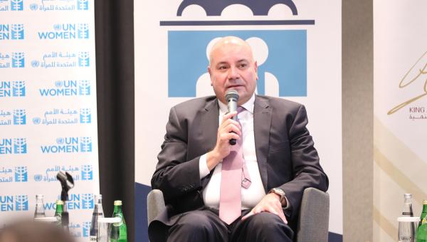 العودات: الأردن استطاع بناء نموذج ديمقراطي متين