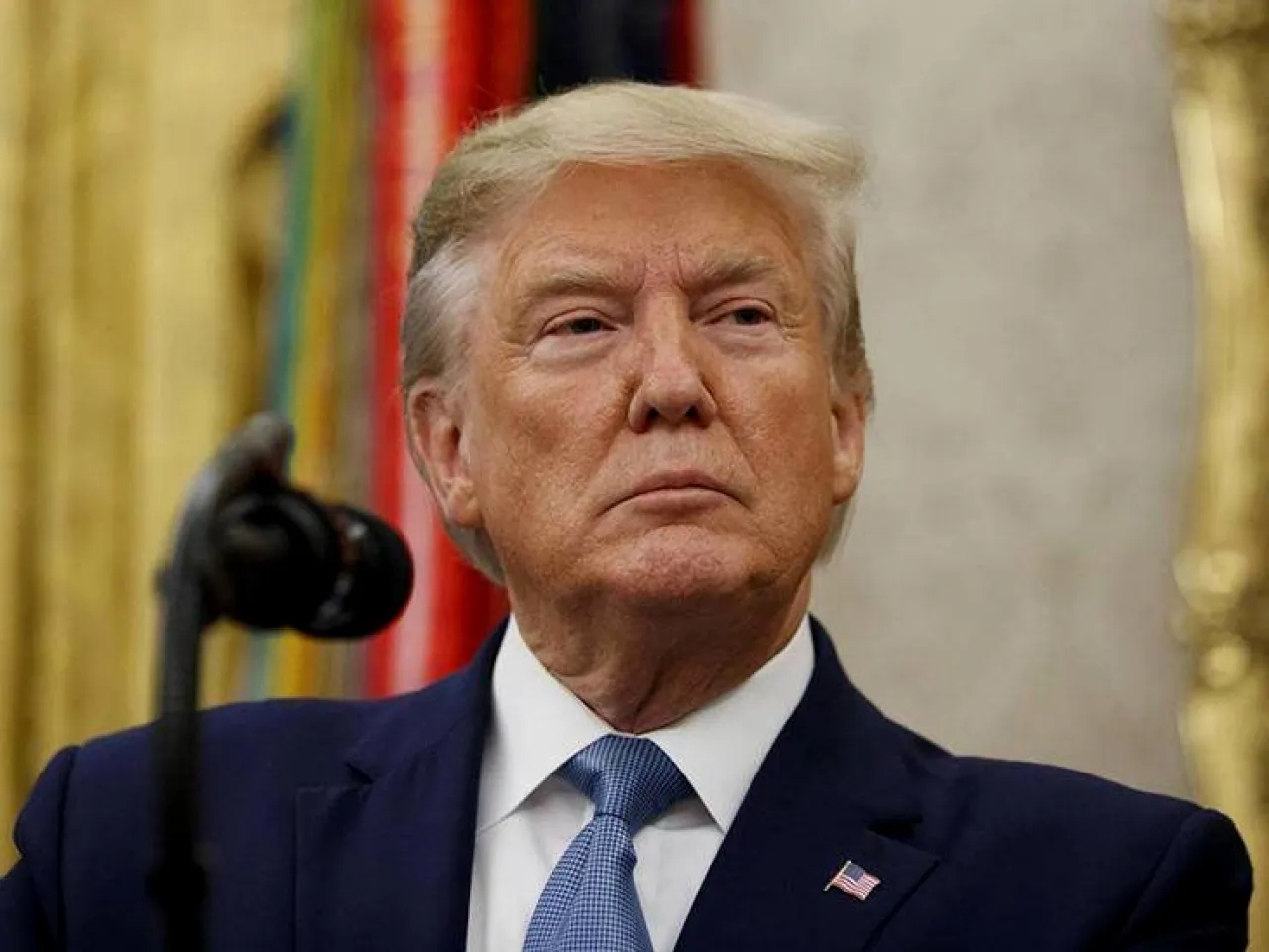 ترمب يعلن إغلاق المجال الجوي لفنزويلا.. وتزايد حركة المقاتلات في قاعدة روزفلت