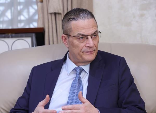 شركس: البنك المركزي يعزز التعاون الإقليمي ونقل التجربة المصرفية إلى سوريا