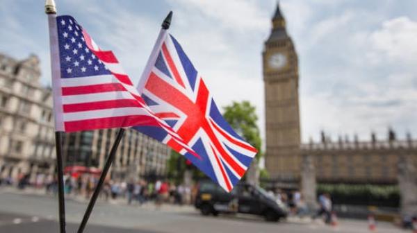بريطانيا وأمريكا تتفقان على إلغاء رسوم الأدوية