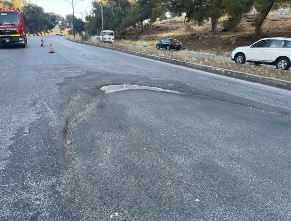 تهالك أجزاء من طريق إربد عجلون تتسبب بحوادث وأضرار بالمركبات