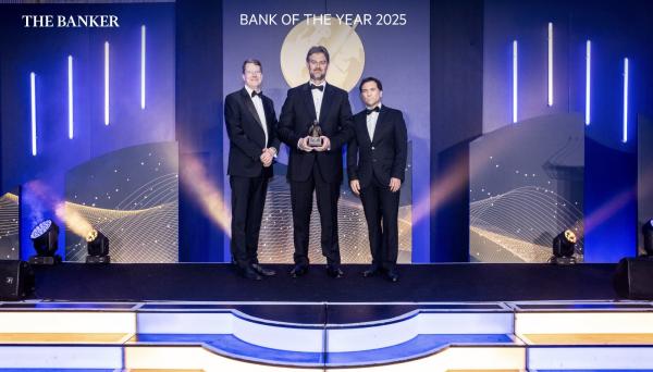 البنك الأردني الكويتي يحصد لقب 