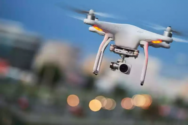 نظام معدّل يوحّد رسوم الطيران ويُنظّم ترخيص 