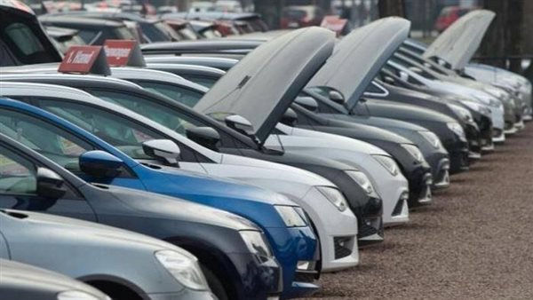 اعفاء مركبات العسكريين برتبة رائد فأعلى من الضريبة والرسوم والترخيص لمرة واحدة