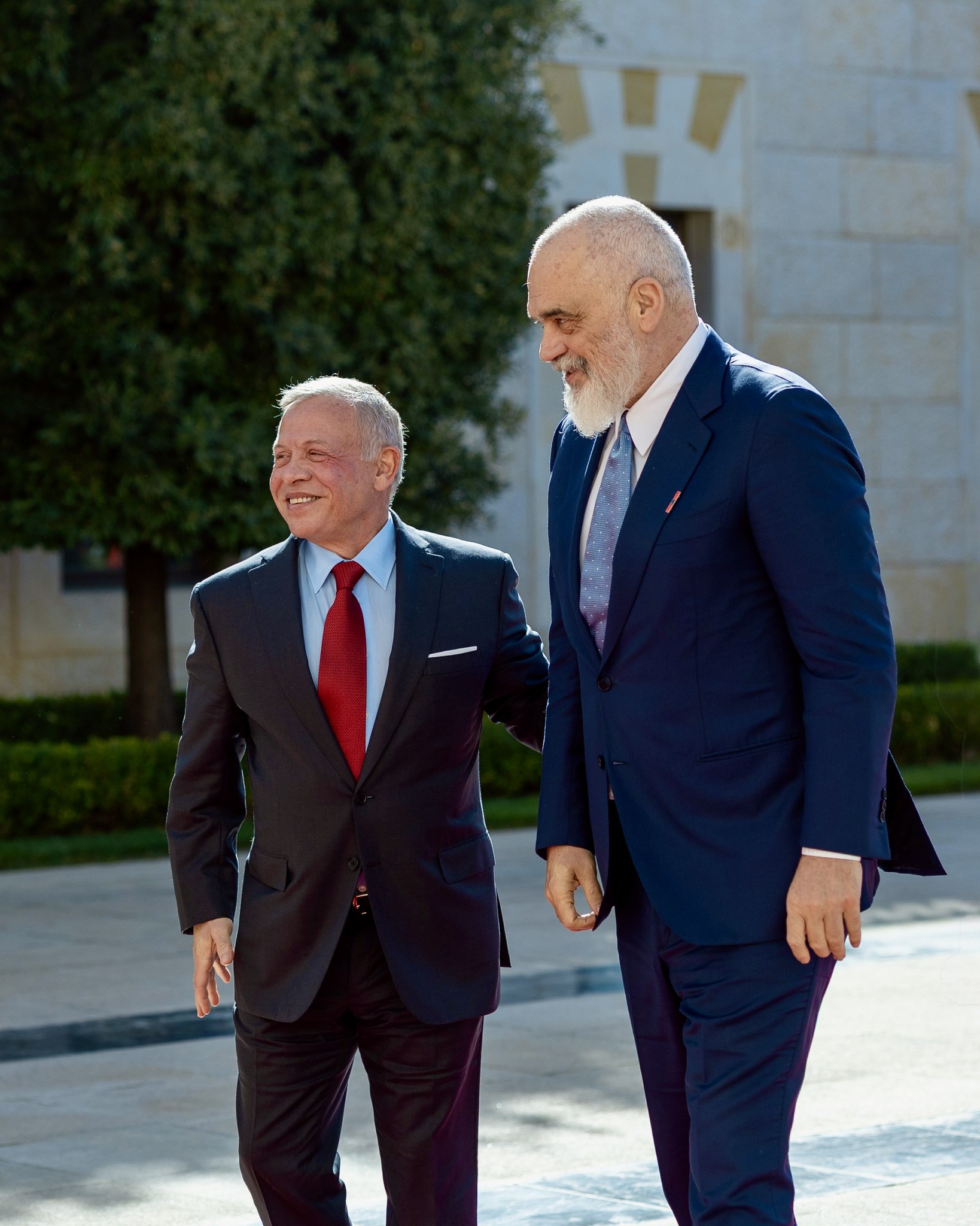 الملك ورئيس وزراء ألبانيا يترأسان جولة جديدة من