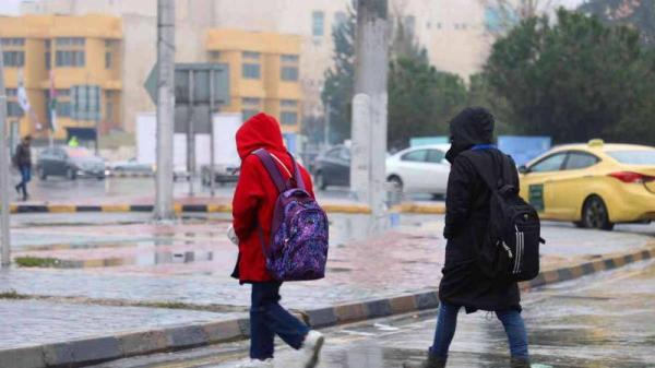 بالأسماء .. تعليق دوام صفوف وتأخير دوام مدارس الأربعاء