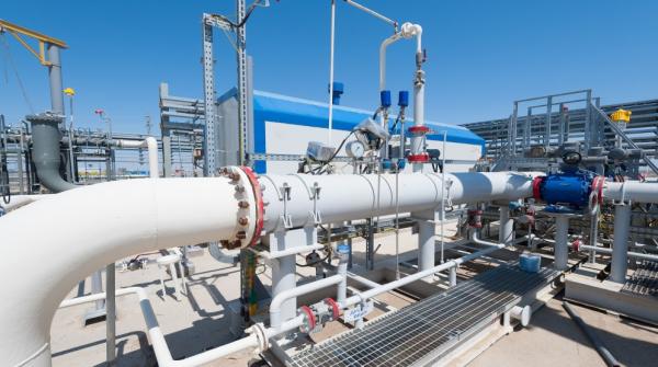 البرلمان الأوروبي يوافق على إنهاء مشتريات الغاز الروسي