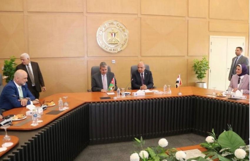 تجديد اتفاقية تبادل الطاقة الكهربائية بين الأردن ومصر