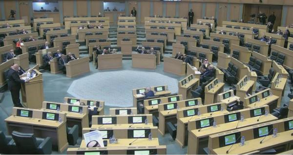 مجلس الأعيان يقر قانون الموازنة العامة كما ورد من النواب