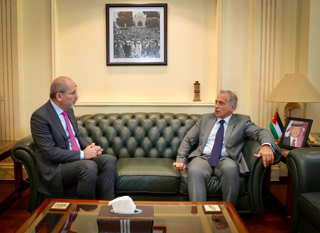 حسّان يشدد على أهمية استمرار التنسيق بين وزارة الخارجية والوزارات الاقتصادية