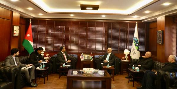 تجارة عمّان تبحث مسارات جديدة لعلاقات المملكة التجارية مع ماليزيا