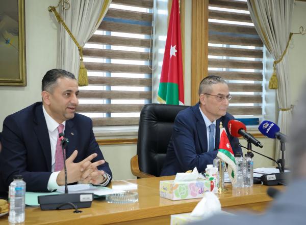 محافظ البنك المركزي : الحفاظ على الاستقرار النقدي والمالي أولوية قصوى