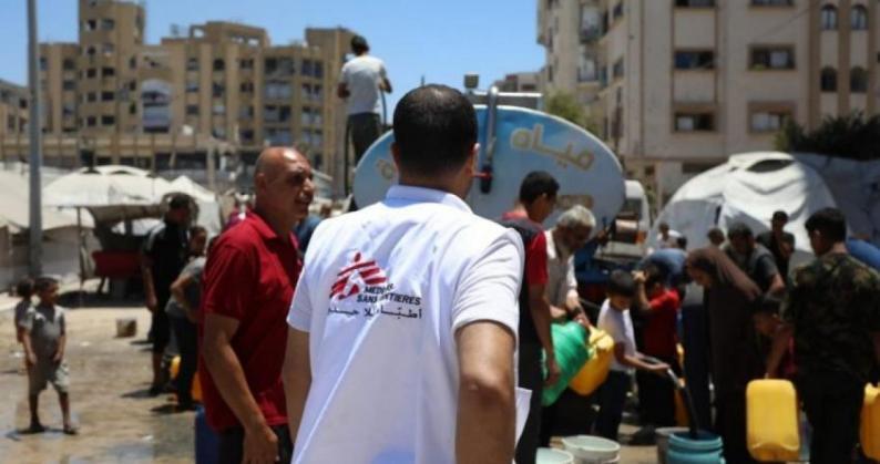 الاحتلال يسحب تصاريح منظمات إنسانية