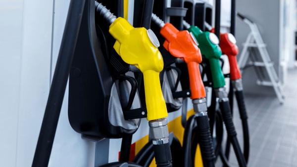 تخفيض أسعار البنزين 20 فلسا والكاز 30 فلسا والديزل 60