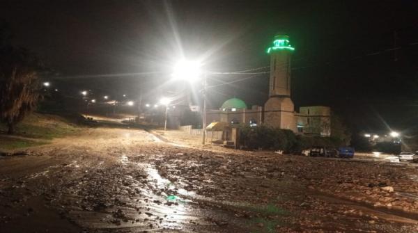 بعد فيضانات الكرك .. استاذ تغير مناخي يطالب بتشريع ينقذ الأردن