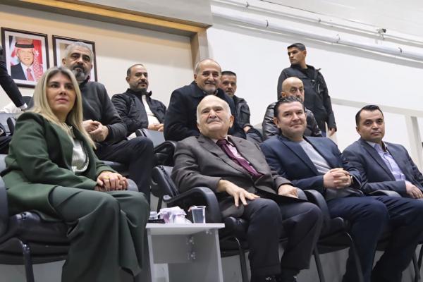 الأمير الحسن يتابع جانباً من تصفيات المنتخب الوطني للسكواش وبطولة التايكواندو