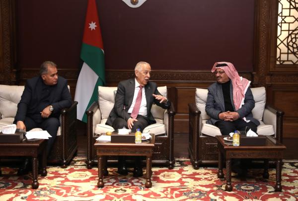 العيسوي يلتقي وفدا من كتلة مبادرة النيابية