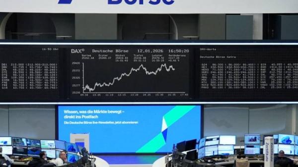 أسهم أوروبا تبلغ ذروة قياسية قبيل بيانات التضخم الأميركية