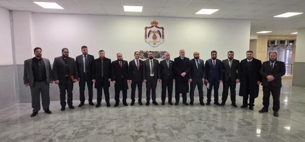 مدير المعهد القضائي يبحث ووزير العدل السوري تعزيز التعاون المشترك