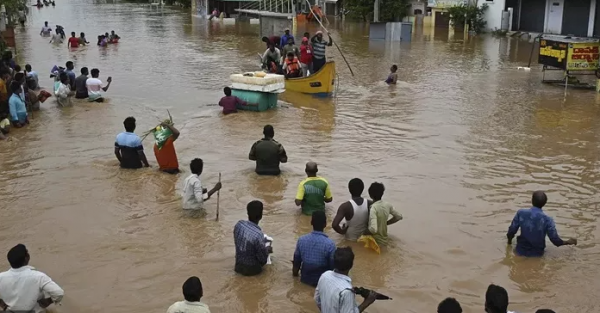 الفيضانات تودي بحياة أكثر من 100 شخص في منطقة الجنوب الأفريقي