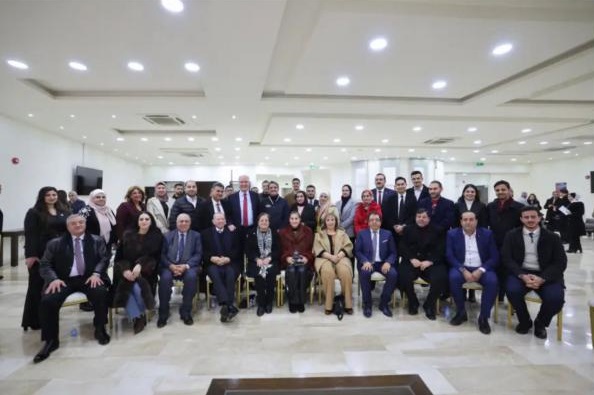 العدوان: يلتقي وفد شباب منتدى الأردن لحوار السياسات