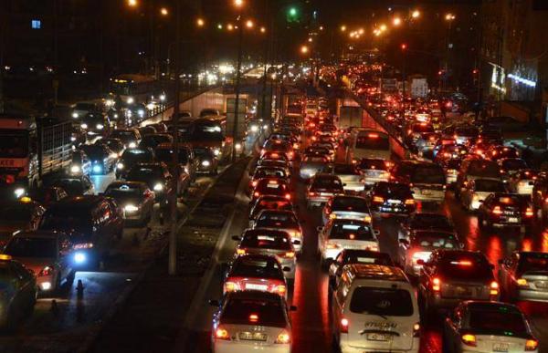 وزير النقل: زيادة السكان وعدد المركبات يتطلبان حلولاً مستدامة