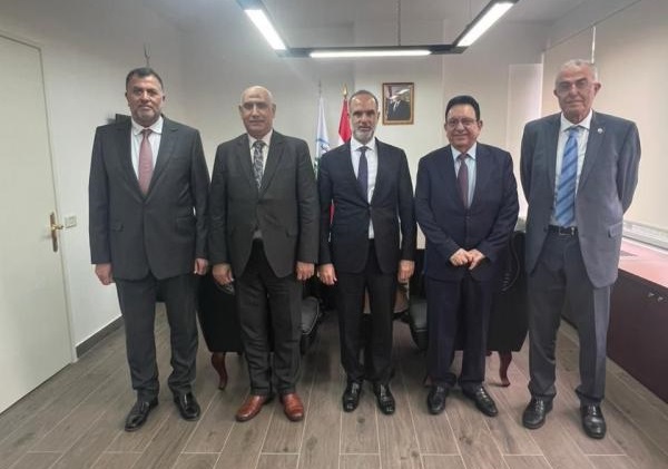 أبو النصر وحداد يبحثان مواضيع حيوية لتطوير قطاع النقل في المنطقة العربية