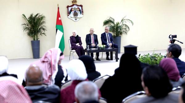 تسليم الدعم الملكي السنوي لـ 438 جمعية ومؤسسة ومركزا