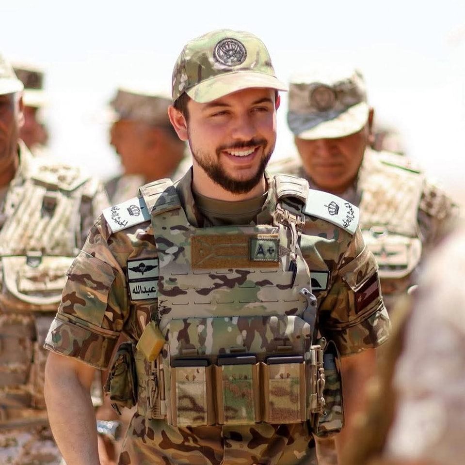 ولي العهد لمكلفي خدمة العلم: انضباط، خدمة، تشريف للوطن