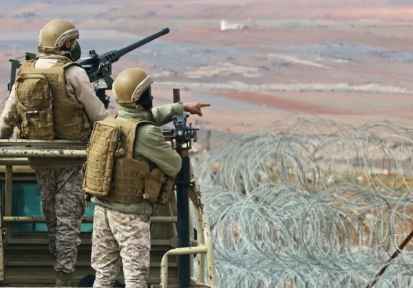 القبض على 5 أشخاص حاولوا التسلل إلى الأردن عبر الحدود الشمالية