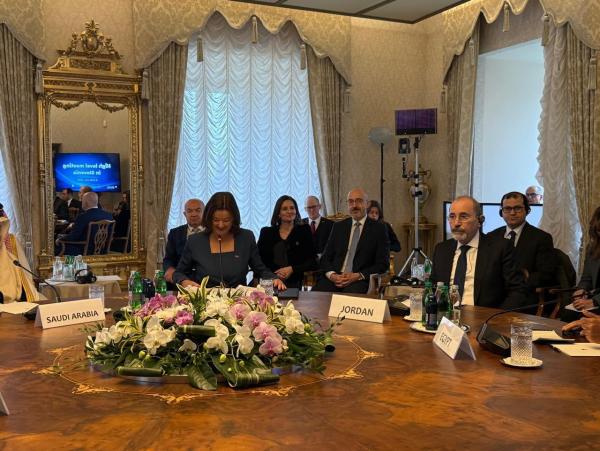 الصفدي: أولوياتنا تثبيت وقف إطلاق النار في غزة