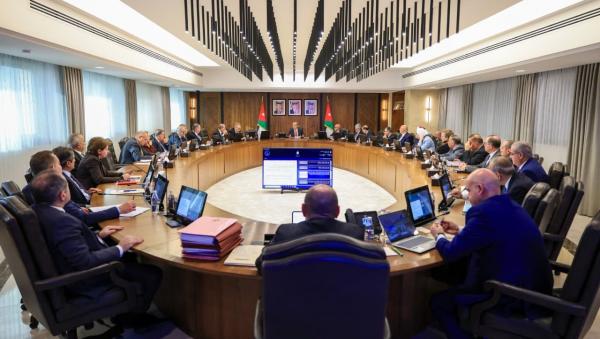 مجلس الوزراء يقرَّر تسديد متأخِّرات بقيمة 125 مليون دينار لصالح جهات